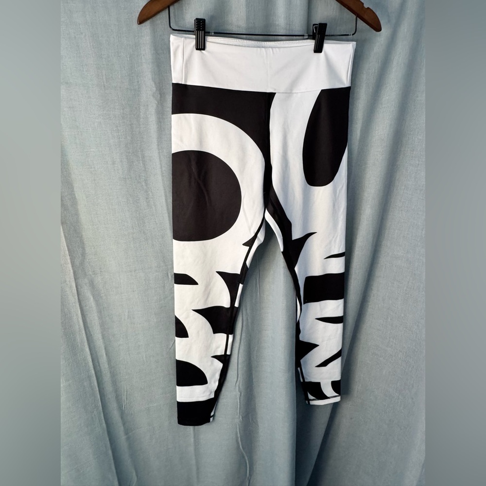 GRRRL Cropped Leggings XS/S